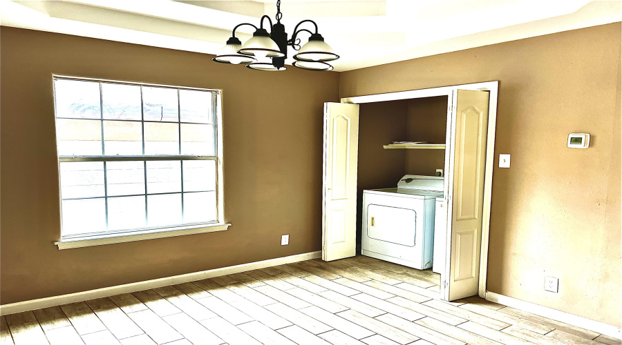 3110 Cuernavaca Dr, LAREDO, Texas 78046, 3 Bedrooms Bedrooms, 6 Rooms Rooms,2 BathroomsBathrooms,Residential,For Rent,3110 Cuernavaca Dr,20261319