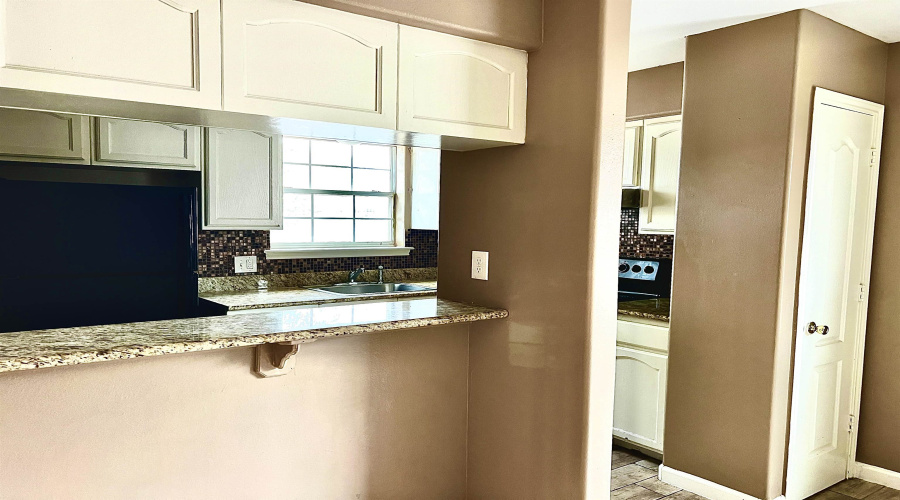 3110 Cuernavaca Dr, LAREDO, Texas 78046, 3 Bedrooms Bedrooms, 6 Rooms Rooms,2 BathroomsBathrooms,Residential,For Rent,3110 Cuernavaca Dr,20261319