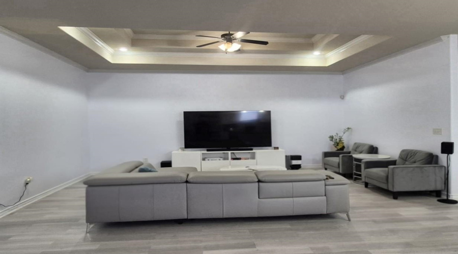 2943 Mehlhorn Lp, Laredo, Texas 78045, 4 Bedrooms Bedrooms, 8 Rooms Rooms,3 BathroomsBathrooms,Residential,For Sale,2943 Mehlhorn Lp,20261322