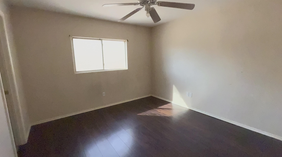 614 Pinos Cr, Laredo, Texas 78043, 3 Bedrooms Bedrooms, 6 Rooms Rooms,2 BathroomsBathrooms,Residential,For Sale,614 Pinos Cr,20261327