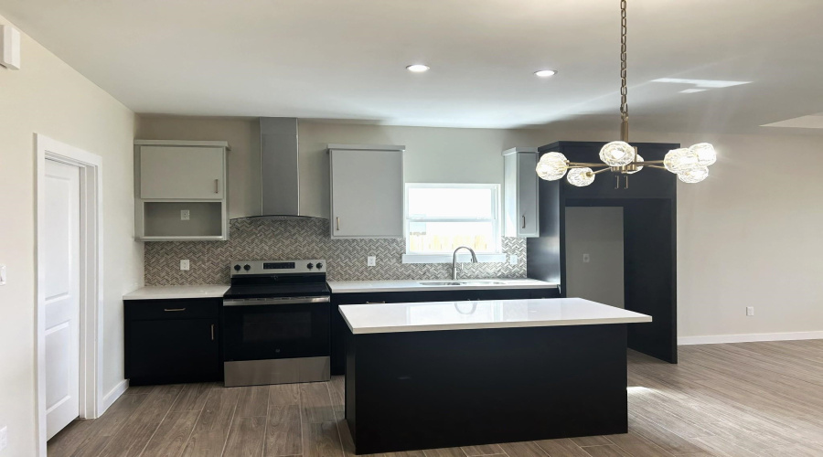 5928 Heather Loop, Laredo, Texas 78046, 3 Bedrooms Bedrooms, 6 Rooms Rooms,2 BathroomsBathrooms,Residential,For Sale,5928 Heather Loop,20261328