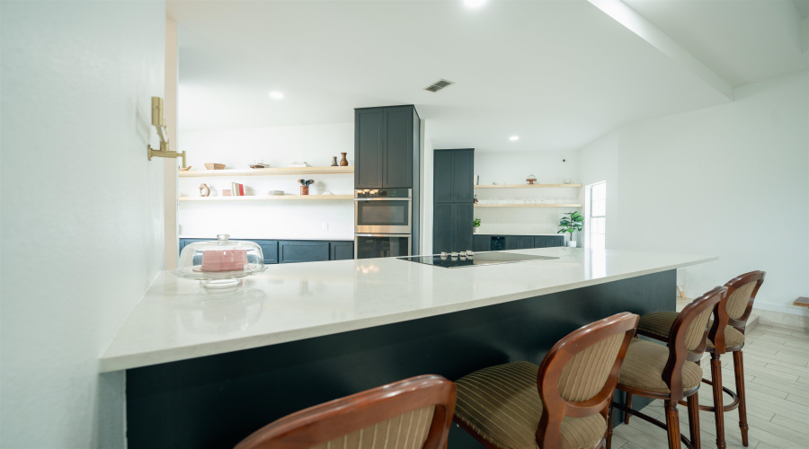 1502 White Tail Ln, Laredo, Texas 78043, 3 Bedrooms Bedrooms, 7 Rooms Rooms,2 BathroomsBathrooms,Residential,For Rent,1502 White Tail Ln,20261330