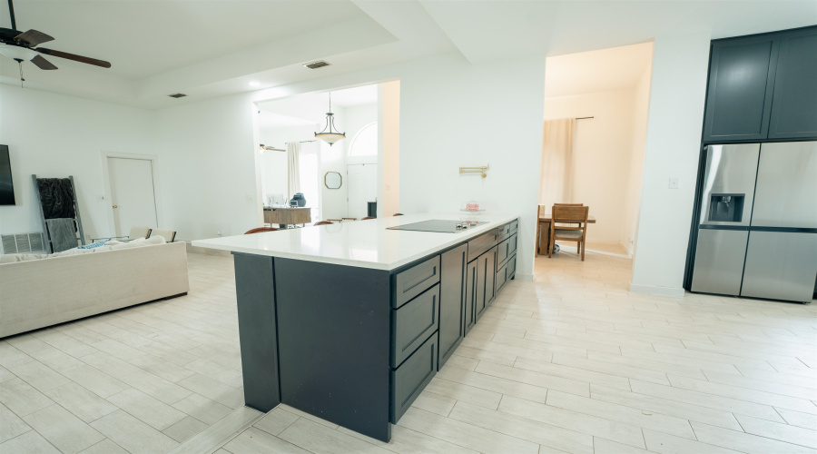 1502 White Tail Ln, Laredo, Texas 78043, 3 Bedrooms Bedrooms, 7 Rooms Rooms,2 BathroomsBathrooms,Residential,For Rent,1502 White Tail Ln,20261330