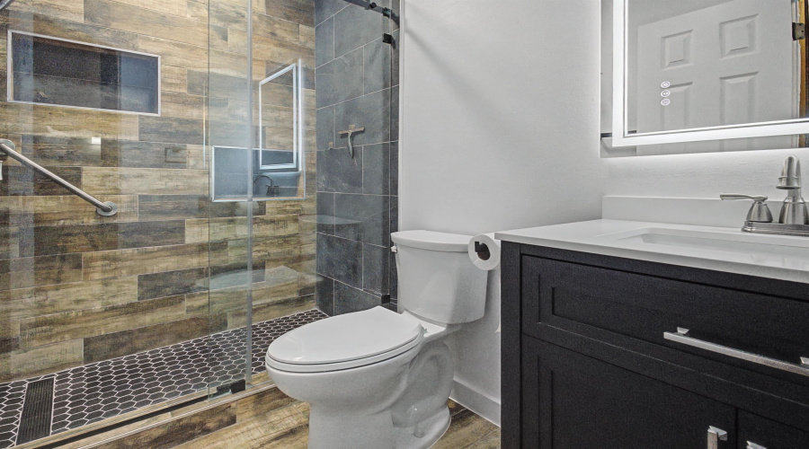 1510 Hemlock Dr, Laredo, Texas 78041, 3 Bedrooms Bedrooms, 6 Rooms Rooms,2 BathroomsBathrooms,Residential,For Sale,1510 Hemlock Dr,20261332