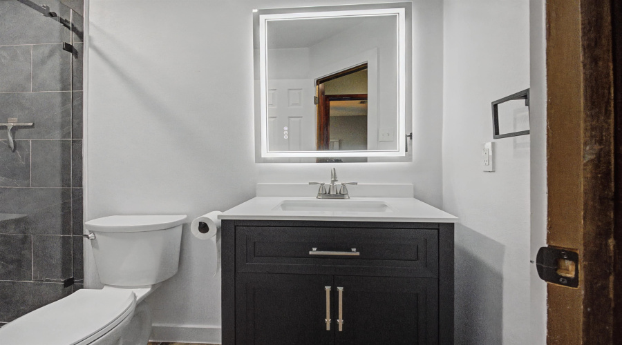 1510 Hemlock Dr, Laredo, Texas 78041, 3 Bedrooms Bedrooms, 6 Rooms Rooms,2 BathroomsBathrooms,Residential,For Sale,1510 Hemlock Dr,20261332