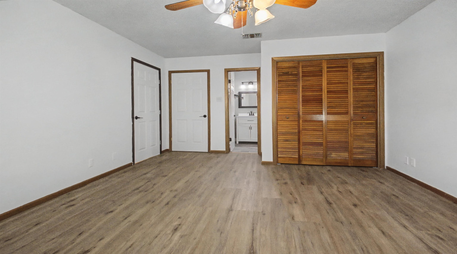 1510 Hemlock Dr, Laredo, Texas 78041, 3 Bedrooms Bedrooms, 6 Rooms Rooms,2 BathroomsBathrooms,Residential,For Sale,1510 Hemlock Dr,20261332