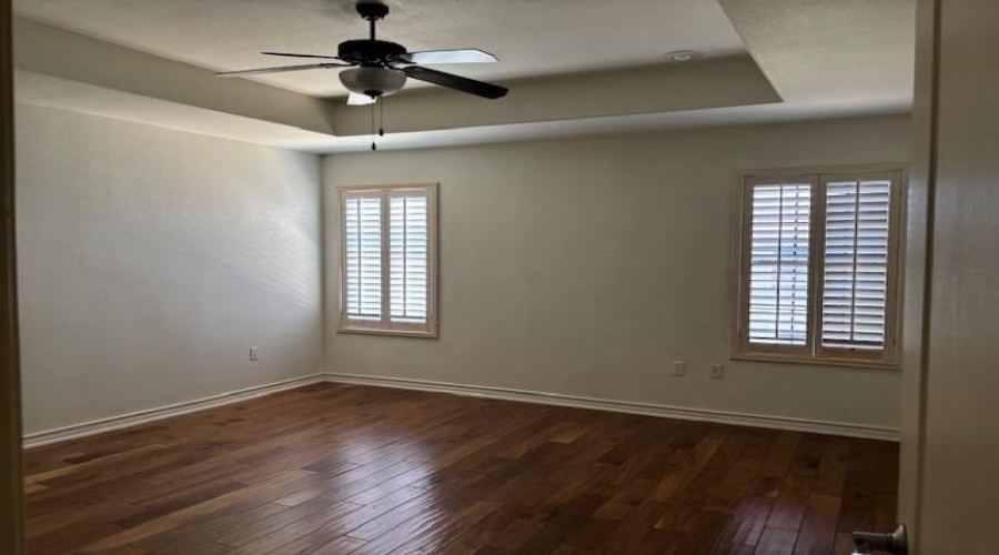 9813 Sandhill Dr, Laredo, Texas 78045-0000, 4 Bedrooms Bedrooms, 6 Rooms Rooms,3 BathroomsBathrooms,Residential,For Rent,9813 Sandhill Dr,20261334