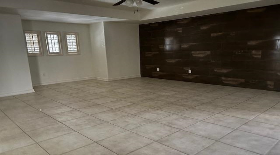 9813 Sandhill Dr, Laredo, Texas 78045-0000, 4 Bedrooms Bedrooms, 6 Rooms Rooms,3 BathroomsBathrooms,Residential,For Rent,9813 Sandhill Dr,20261334