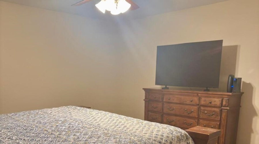 11215 Quintana Dr, Laredo, Texas 78045, 3 Bedrooms Bedrooms, 7 Rooms Rooms,2 BathroomsBathrooms,Residential,For Sale,11215 Quintana Dr,20261346