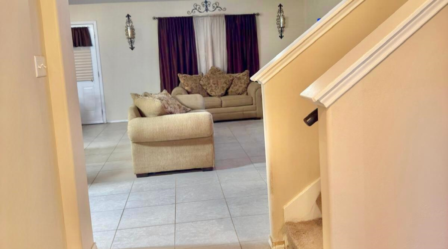 11215 Quintana Dr, Laredo, Texas 78045, 3 Bedrooms Bedrooms, 7 Rooms Rooms,2 BathroomsBathrooms,Residential,For Sale,11215 Quintana Dr,20261346