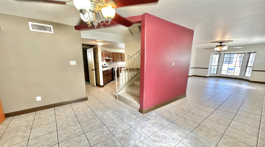 210 Leon Ave, LAREDO, Texas 78046, 3 Bedrooms Bedrooms, 5 Rooms Rooms,2 BathroomsBathrooms,Residential,For Rent,210 Leon Ave,20261340