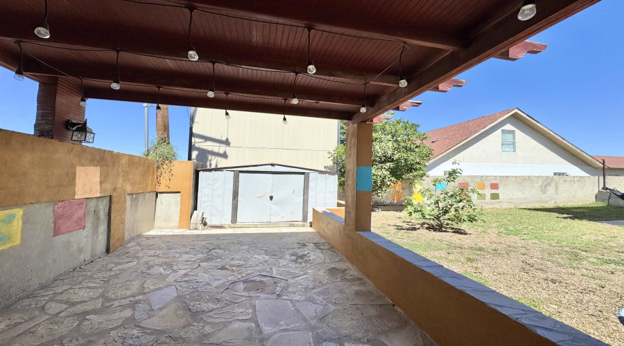 210 Leon Ave, LAREDO, Texas 78046, 3 Bedrooms Bedrooms, 5 Rooms Rooms,2 BathroomsBathrooms,Residential,For Rent,210 Leon Ave,20261340