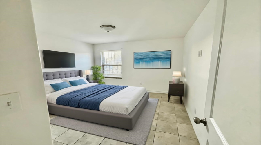 PHOTO SHOWN IS FOR ILLUSTRATION PURPOSES ONLY