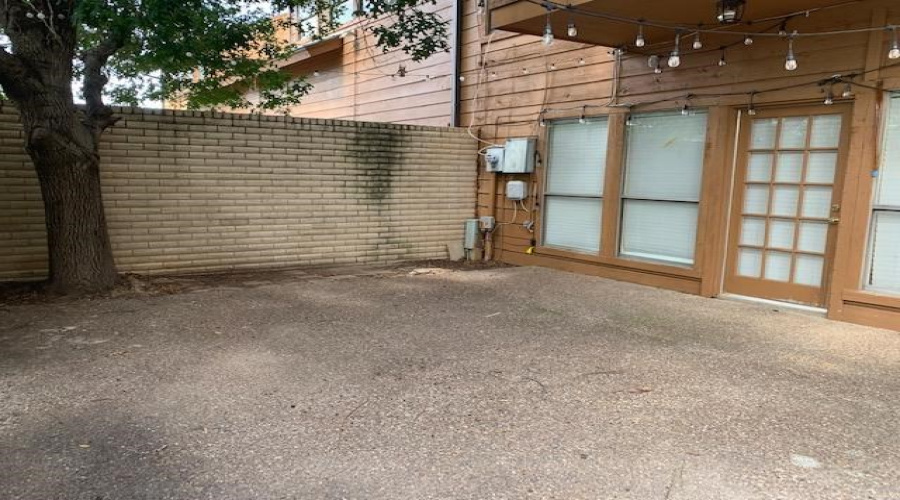 110 Martingale Ln, LAREDO, Texas 78041, 3 Bedrooms Bedrooms, 7 Rooms Rooms,3 BathroomsBathrooms,Residential,For Rent,110 Martingale Ln,20261342