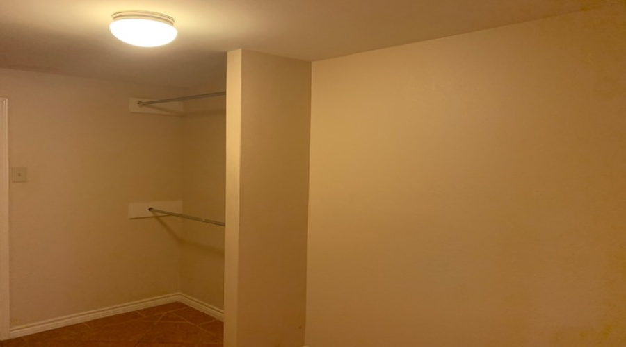 110 Martingale Ln, LAREDO, Texas 78041, 3 Bedrooms Bedrooms, 7 Rooms Rooms,3 BathroomsBathrooms,Residential,For Rent,110 Martingale Ln,20261342