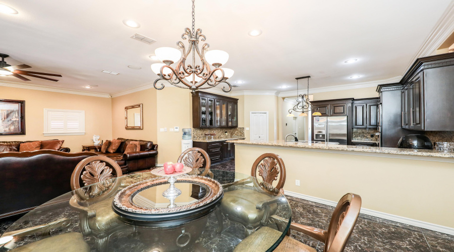 8502 Mahogany Ct, Laredo, Texas 78045-2091, 5 Bedrooms Bedrooms, 11 Rooms Rooms,5 BathroomsBathrooms,Residential,For Sale,8502 Mahogany Ct,20261343