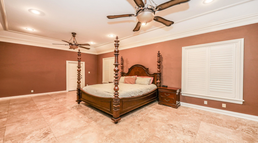 8502 Mahogany Ct, Laredo, Texas 78045-2091, 5 Bedrooms Bedrooms, 11 Rooms Rooms,5 BathroomsBathrooms,Residential,For Sale,8502 Mahogany Ct,20261343