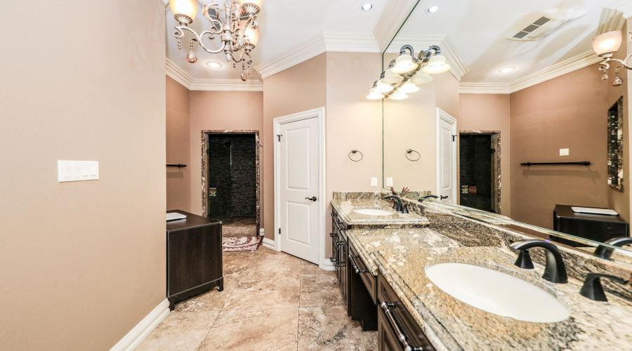 8502 Mahogany Ct, Laredo, Texas 78045-2091, 5 Bedrooms Bedrooms, 11 Rooms Rooms,5 BathroomsBathrooms,Residential,For Sale,8502 Mahogany Ct,20261343