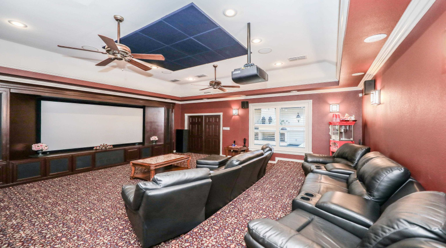 8502 Mahogany Ct, Laredo, Texas 78045-2091, 5 Bedrooms Bedrooms, 11 Rooms Rooms,5 BathroomsBathrooms,Residential,For Sale,8502 Mahogany Ct,20261343