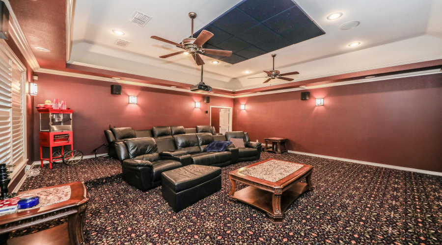 8502 Mahogany Ct, Laredo, Texas 78045-2091, 5 Bedrooms Bedrooms, 11 Rooms Rooms,5 BathroomsBathrooms,Residential,For Sale,8502 Mahogany Ct,20261343