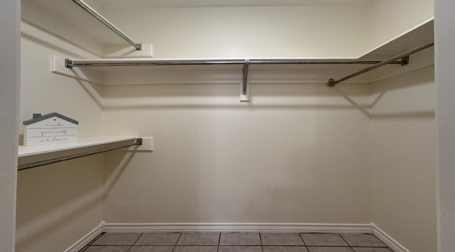 304 Anthony Ln, Laredo, Texas 78046, 3 Bedrooms Bedrooms, 5 Rooms Rooms,2 BathroomsBathrooms,Residential,For Rent,304 Anthony Ln,20261345