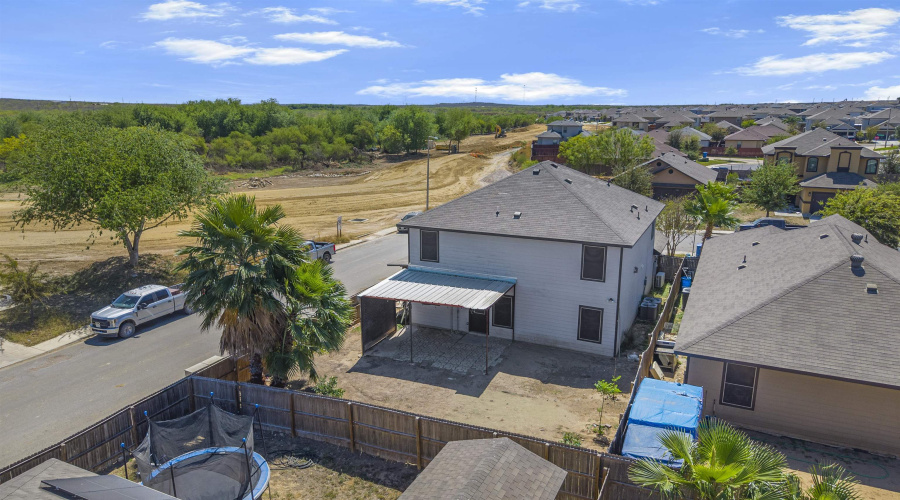 5528 Somerville St, Laredo, Texas 78046, 5 Bedrooms Bedrooms, 8 Rooms Rooms,3 BathroomsBathrooms,Residential,For Rent,5528 Somerville St,20261352