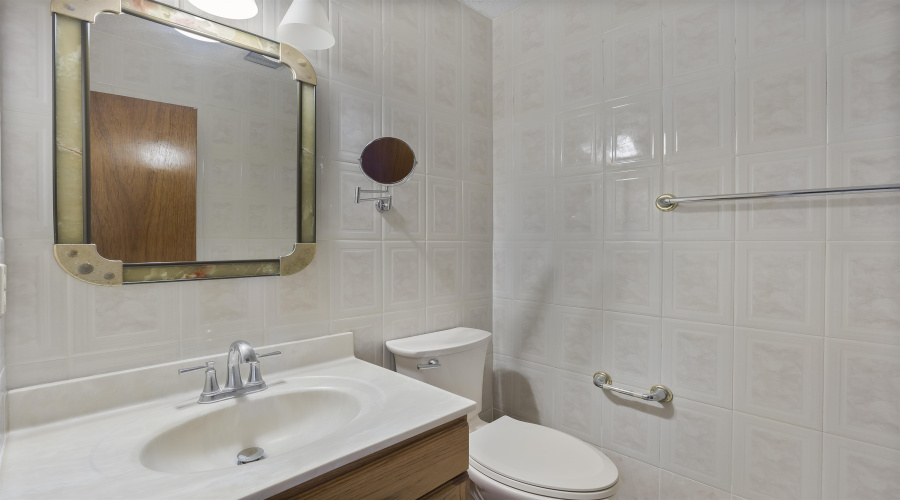 1004 Eden Ln, Laredo, Texas 78045, 4 Bedrooms Bedrooms, 9 Rooms Rooms,2 BathroomsBathrooms,Residential,For Sale,1004 Eden Ln,20261354