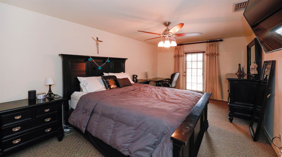 510 Shiloh Dr, Laredo, Texas 78045, 3 Bedrooms Bedrooms, 6 Rooms Rooms,2 BathroomsBathrooms,Residential,For Rent,510 Shiloh Dr,20261355