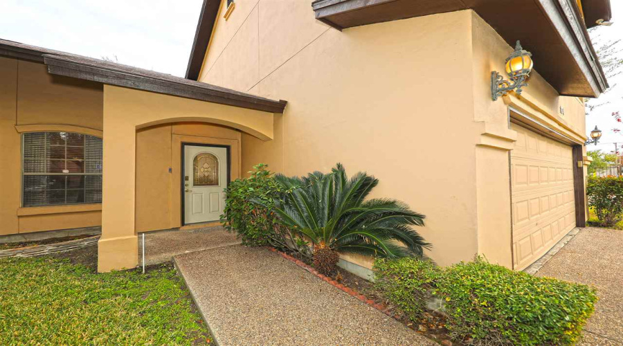 510 Shiloh Dr, Laredo, Texas 78045, 3 Bedrooms Bedrooms, 6 Rooms Rooms,2 BathroomsBathrooms,Residential,For Rent,510 Shiloh Dr,20261355