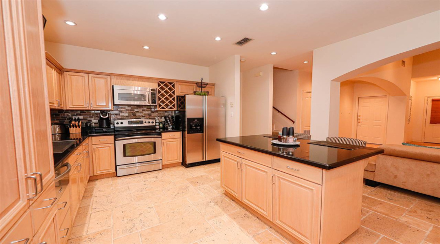 510 Shiloh Dr, Laredo, Texas 78045, 3 Bedrooms Bedrooms, 6 Rooms Rooms,2 BathroomsBathrooms,Residential,For Rent,510 Shiloh Dr,20261355