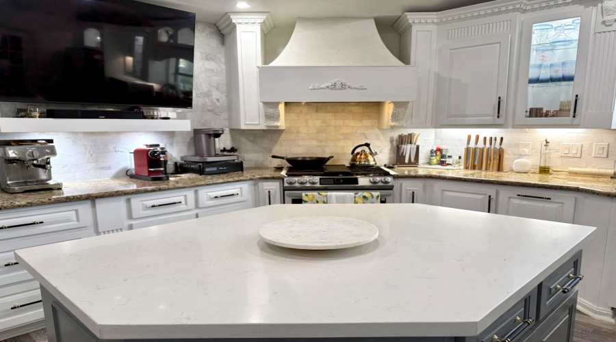 9804 SunCrest Ct, Laredo, Texas 78045-8032, 3 Bedrooms Bedrooms, 7 Rooms Rooms,2 BathroomsBathrooms,Residential,For Sale,9804 SunCrest Ct,20261357