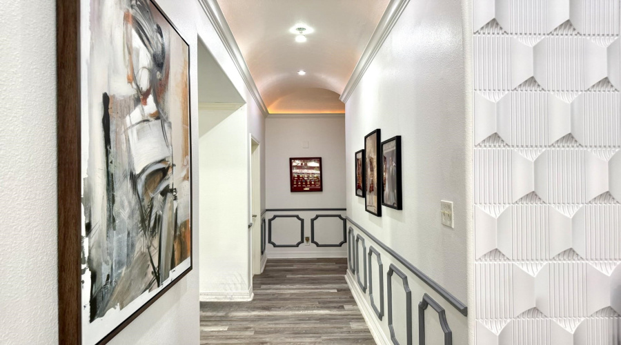 9804 SunCrest Ct, Laredo, Texas 78045-8032, 3 Bedrooms Bedrooms, 7 Rooms Rooms,2 BathroomsBathrooms,Residential,For Sale,9804 SunCrest Ct,20261357