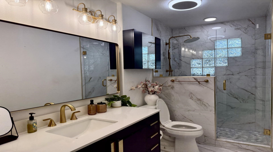 9804 SunCrest Ct, Laredo, Texas 78045-8032, 3 Bedrooms Bedrooms, 7 Rooms Rooms,2 BathroomsBathrooms,Residential,For Sale,9804 SunCrest Ct,20261357