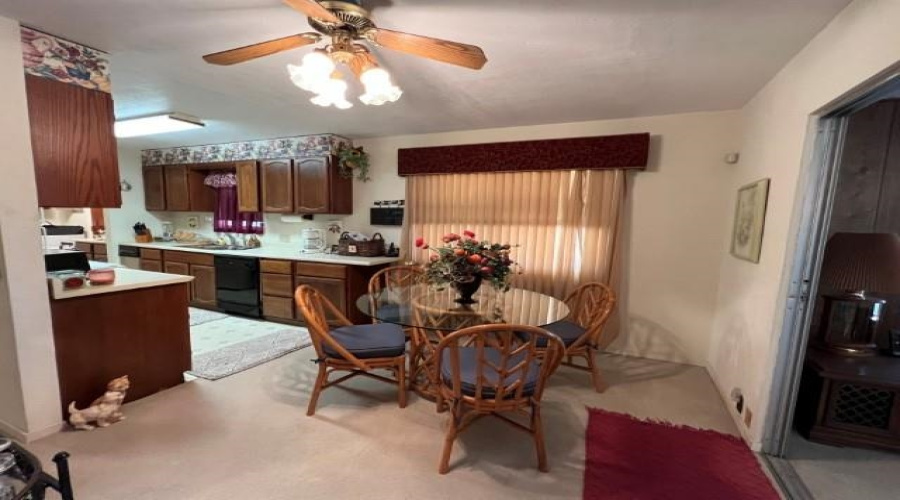 5117 Siesta Ln, Zapata, Texas 78076, 3 Bedrooms Bedrooms, 6 Rooms Rooms,2 BathroomsBathrooms,Residential,For Sale,5117 Siesta Ln,20250277