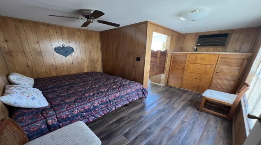 5117 Siesta Ln, Zapata, Texas 78076, 3 Bedrooms Bedrooms, 6 Rooms Rooms,2 BathroomsBathrooms,Residential,For Sale,5117 Siesta Ln,20250277