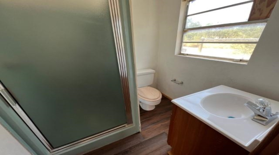 5117 Siesta Ln, Zapata, Texas 78076, 3 Bedrooms Bedrooms, 6 Rooms Rooms,2 BathroomsBathrooms,Residential,For Sale,5117 Siesta Ln,20250277