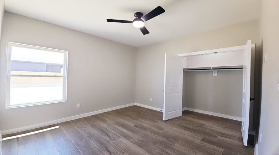 128 Faith Dr., LAREDO, Texas 78043, 3 Bedrooms Bedrooms, 5 Rooms Rooms,2 BathroomsBathrooms,Residential,For Sale,128 Faith Dr.,20255417