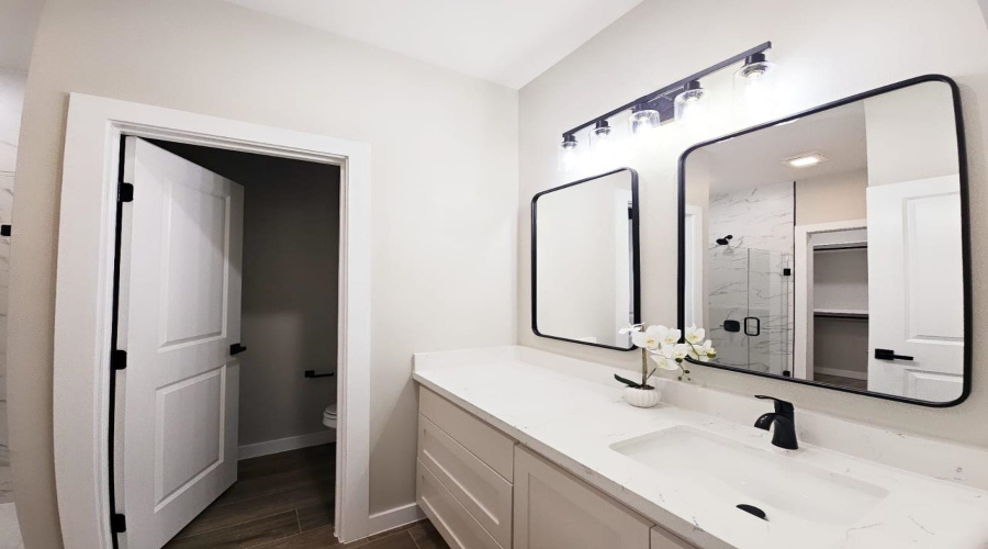 128 Faith Dr., LAREDO, Texas 78043, 3 Bedrooms Bedrooms, 5 Rooms Rooms,2 BathroomsBathrooms,Residential,For Sale,128 Faith Dr.,20255417