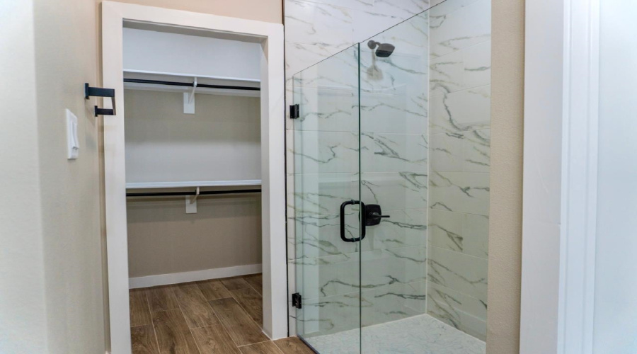 128 Faith Dr., LAREDO, Texas 78043, 3 Bedrooms Bedrooms, 5 Rooms Rooms,2 BathroomsBathrooms,Residential,For Sale,128 Faith Dr.,20255417