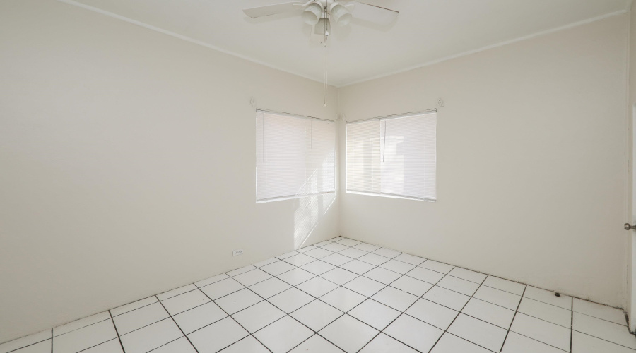 311 Matamoros St, Laredo, Texas 78040, 1 Bedroom Bedrooms, 4 Rooms Rooms,1 BathroomBathrooms,Residential,For Rent,311 Matamoros St,20261361