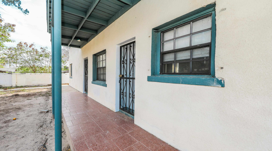 311 Matamoros St, Laredo, Texas 78040, 1 Bedroom Bedrooms, 4 Rooms Rooms,1 BathroomBathrooms,Residential,For Rent,311 Matamoros St,20261361