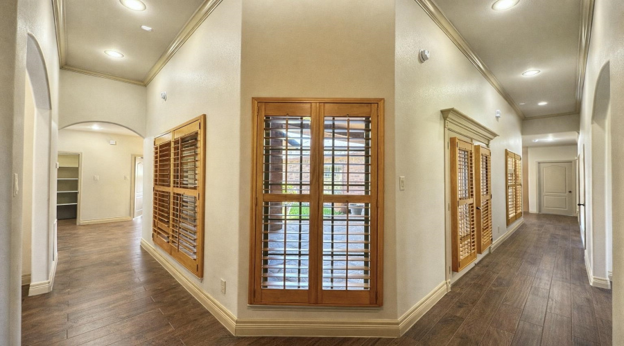 10816 Grenville Rd, LAREDO, Texas 78045, 4 Bedrooms Bedrooms, 8 Rooms Rooms,4 BathroomsBathrooms,Residential,For Sale,10816 Grenville Rd,20261363