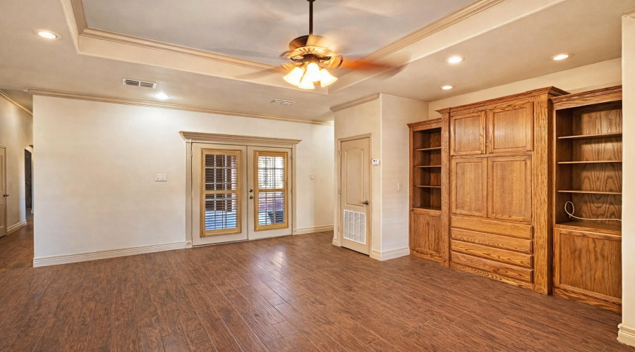 10816 Grenville Rd, LAREDO, Texas 78045, 4 Bedrooms Bedrooms, 8 Rooms Rooms,4 BathroomsBathrooms,Residential,For Sale,10816 Grenville Rd,20261363