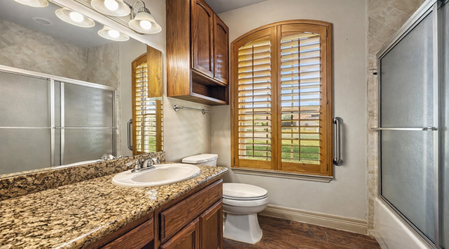 10816 Grenville Rd, LAREDO, Texas 78045, 4 Bedrooms Bedrooms, 8 Rooms Rooms,4 BathroomsBathrooms,Residential,For Sale,10816 Grenville Rd,20261363