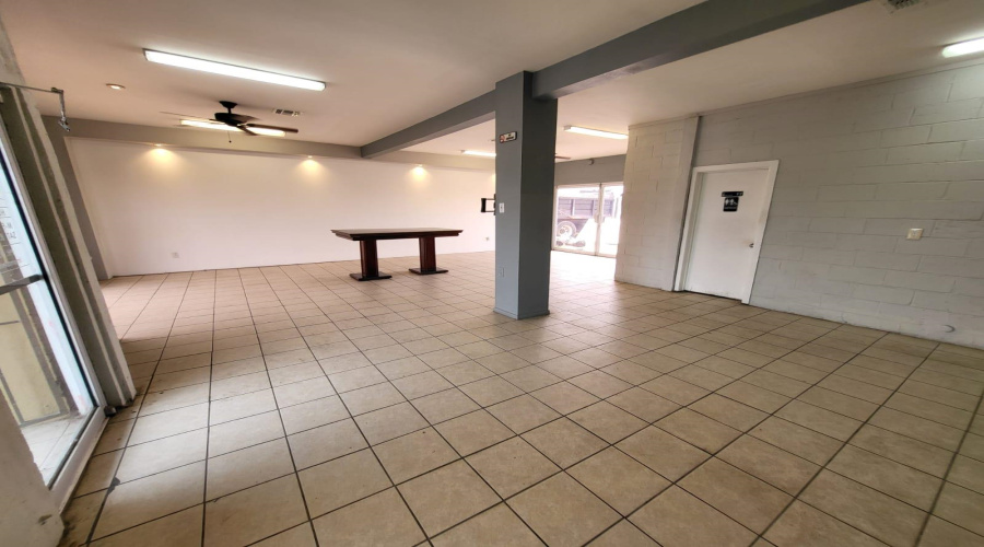 4910 E Saunders St, Laredo, Texas 78041, 1 Room Rooms,1 BathroomBathrooms,Commercial retail/office,For Rent,4910 E Saunders St,20261360