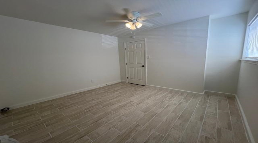 1303 E Eistetter St, LAREDO, Texas 78041, ,Multi-family,For Sale,1303 E Eistetter St,20261364