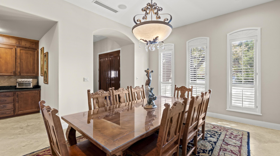 3104 FieldCrest Cir, Laredo, Texas 78045-8134, 4 Bedrooms Bedrooms, 9 Rooms Rooms,3 BathroomsBathrooms,Residential,For Sale,3104 FieldCrest Cir,20261367