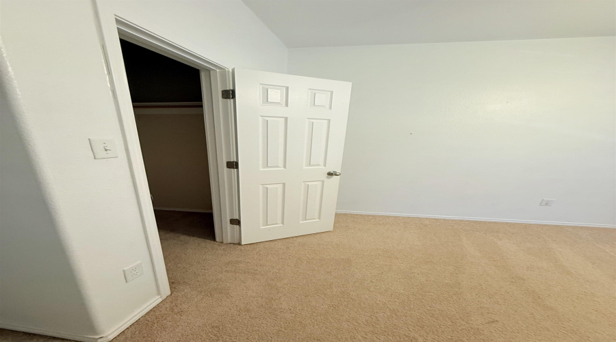 1618 Padre Island Ct, LAREDO, Texas 78045, 3 Bedrooms Bedrooms, 5 Rooms Rooms,2 BathroomsBathrooms,Residential,For Sale,1618 Padre Island Ct,20261371