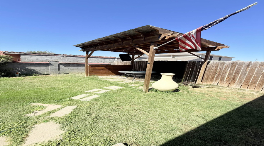 1618 Padre Island Ct, LAREDO, Texas 78045, 3 Bedrooms Bedrooms, 5 Rooms Rooms,2 BathroomsBathrooms,Residential,For Sale,1618 Padre Island Ct,20261371