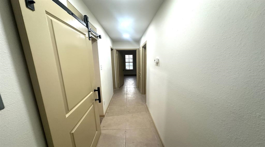 1202 Beverly Dr, Laredo, Texas 78045, 4 Bedrooms Bedrooms, 8 Rooms Rooms,3 BathroomsBathrooms,Residential,For Rent,1202 Beverly Dr,20261373